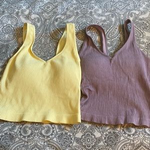 2 tank tops size small